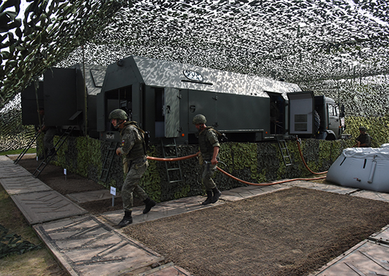 Командные установки. Полевой лагерь военнослужащих водообеспечение. Полевой пункт управления. Инженерные сооружения в армии. Полевой командный пункт армии Росси.